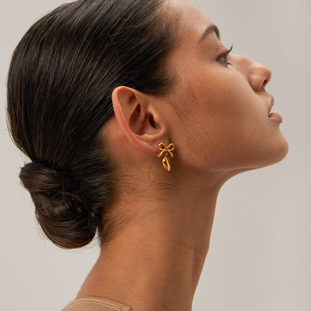 Heart & Bow Drop Earrings